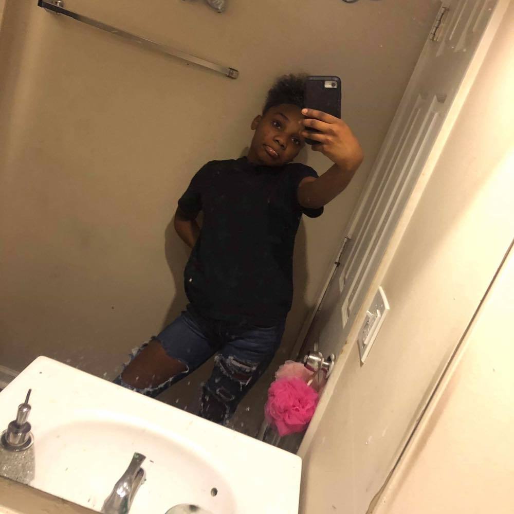 Meet your Posher, Destiny